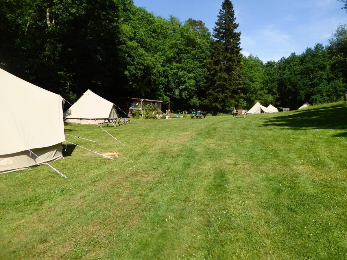 Готель Belair Le Camping Champagnac-de-Belair Екстер'єр фото